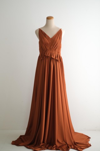 テラコッタストレートラインドレス