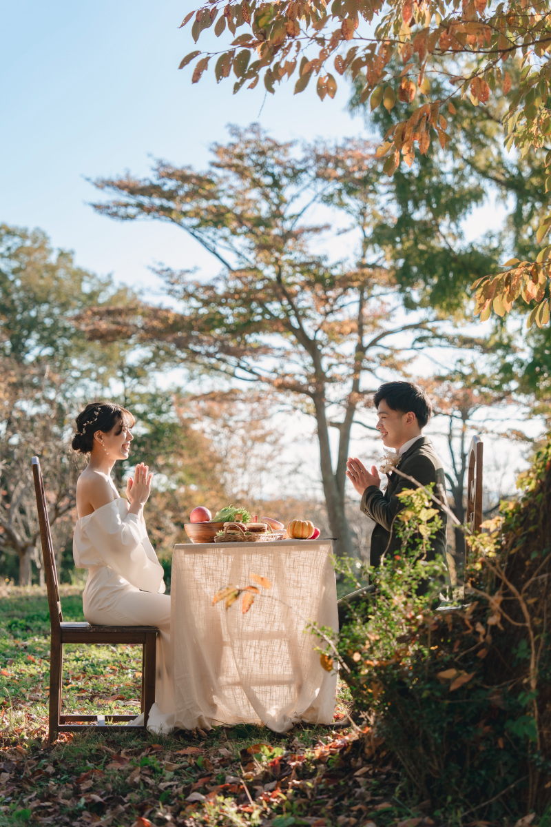お二人の趣味や、好きなことを詰め込んだ個性溢れる撮影も可能ですよ。お持ちしたい小物は迷わず持ってきてください!