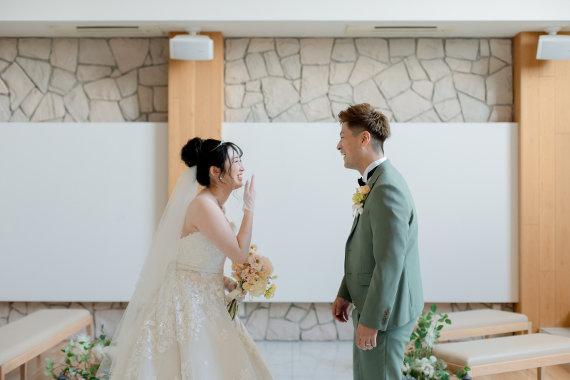 洋装1点×家族みんなでチャペルフォト