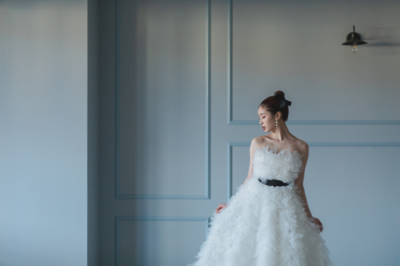 【9月30日までの限定◆通常165,000円→99,000円!】チャペル&ガーデン◆上質ウェディングドレス&データ100カット付