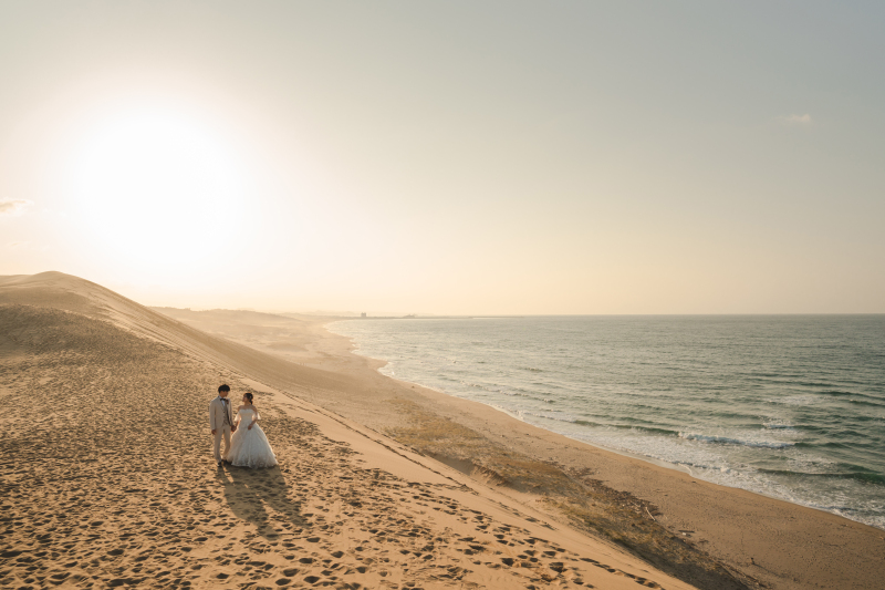 【鳥取砂丘◆絶景!砂丘でドレスフォト】洋装1着+データ50カット付き