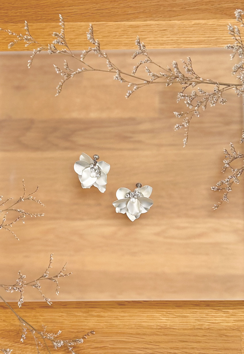 Bride Accessories