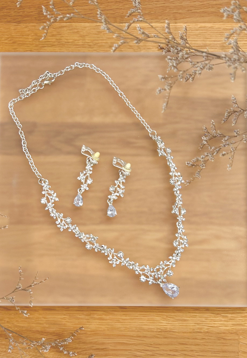 Bride Accessories
