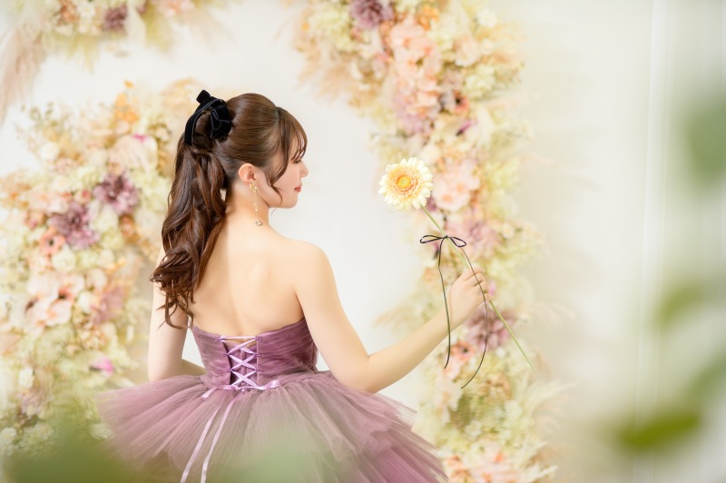 ヘアスタイルメインのバックショット