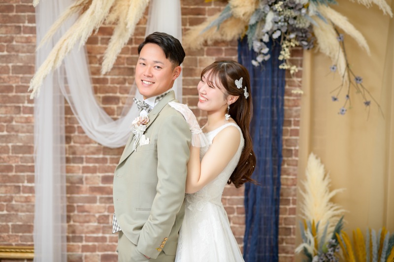 ウエディングドレスから撮影スタート!