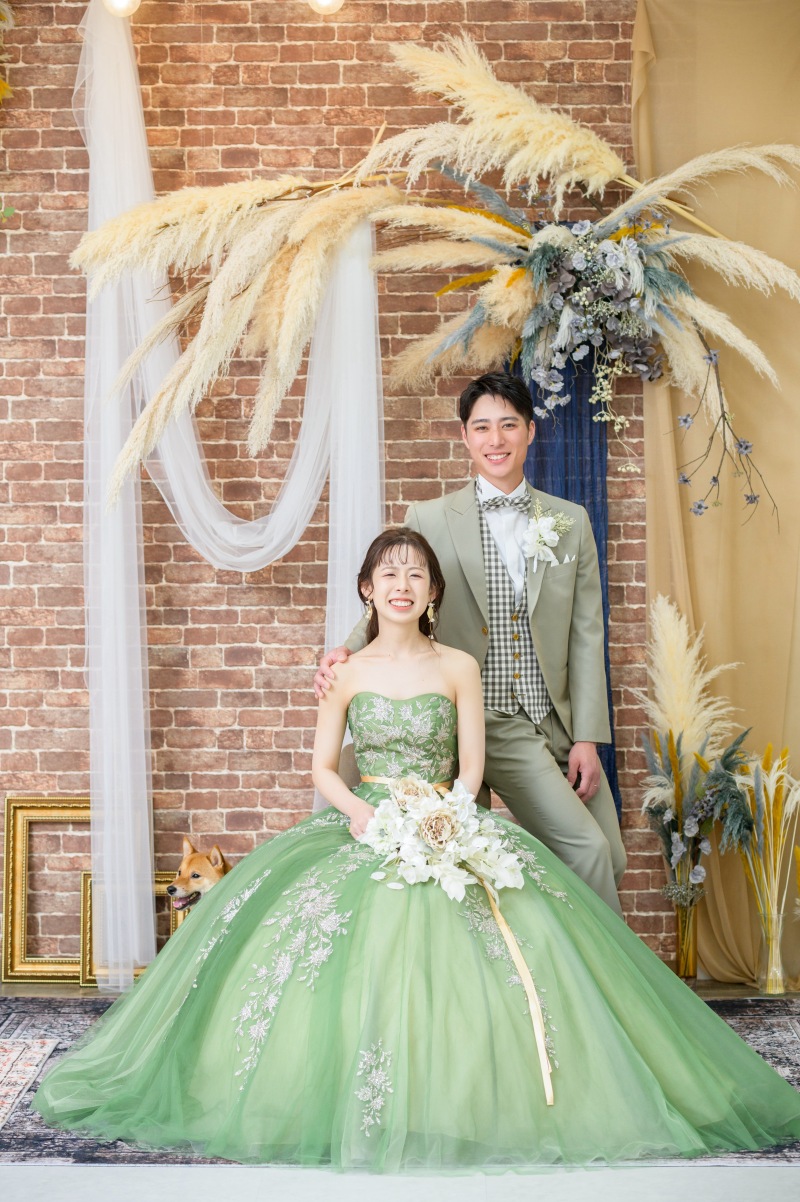 よーく見ると、、、