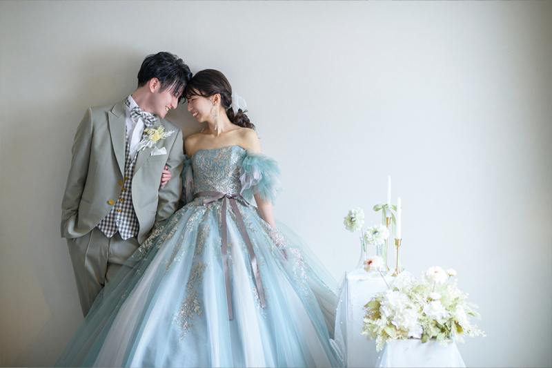 ドレスに合わせたスタジオ装飾