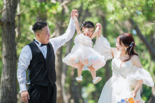 Photo Studio Cocozo（フォトスタジオココゾ）長崎・佐世保_【緑ロケーション】広大な緑の絨毯と空のコントラストが◎