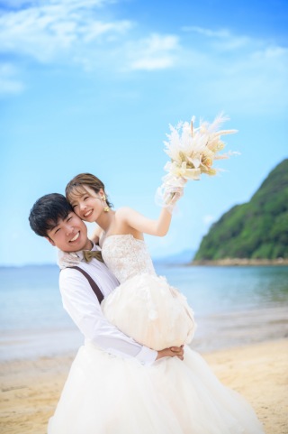 Photo Studio Cocozo（フォトスタジオココゾ）長崎・佐世保_【海ロケーション】青い海と白い砂浜で撮る大人気スポット