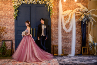 【今だけ3万円OFFキャンペーン】年内撮影でセルフフォト付◎貸切スタジオ♪ 追加金なし♪ウェディングスタジオ洋装プラン