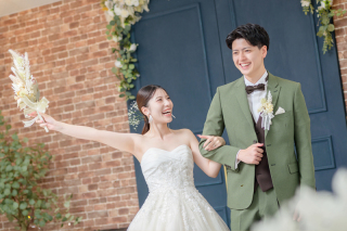 【マタニティ推奨】広々貸切スタジオでとにかく安心！【1日1組＆体調優先◎】今なら４万円OFF♪ マタニティ＆ドレス２点プラン