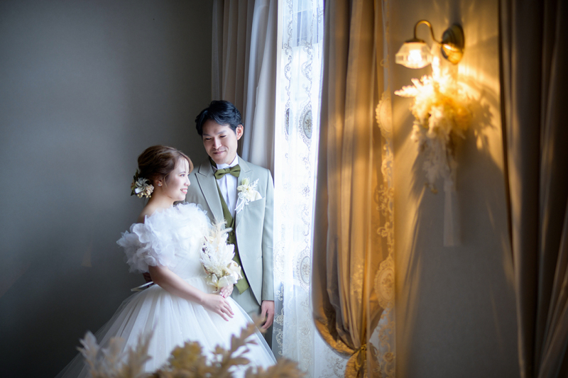 【お二人&家族フォト】追加金なし!セルフもOK!貸切スタジオで撮るウエディングフォト+家族写真の両方が残せるファミリープラン♪