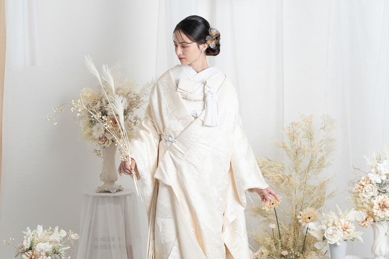 新作白無垢も入荷!【色和小物でアレンジも♪】追加金なし★通常より3万円OFF★フォトレイト限定・ロケーション和装1点プラン