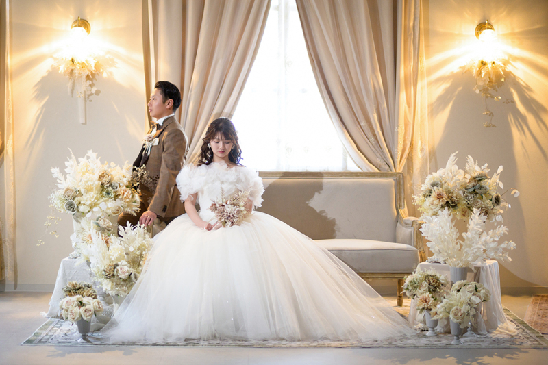 【撮影貸切で安心!】ペットも家族 ♪先輩カップルに好評&予約受付中! ペットOK スタジオ洋装プラン