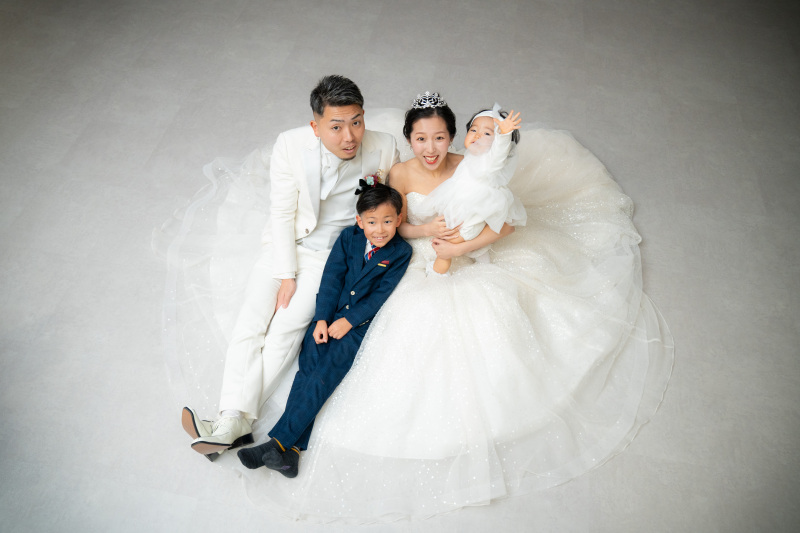 洋装×館内・ファミリー会食プラン