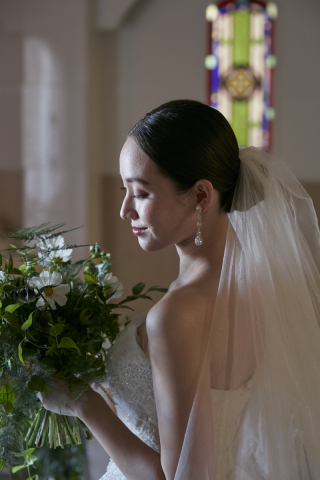 ily_チャペル内フォト