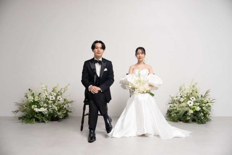 【フォト会食◆お衣裳の上限なし♪最新ブランドドレスも選べる!】チャペル・スタジオ撮影+お食事付洋装フォトプラン【6名様お食事付】