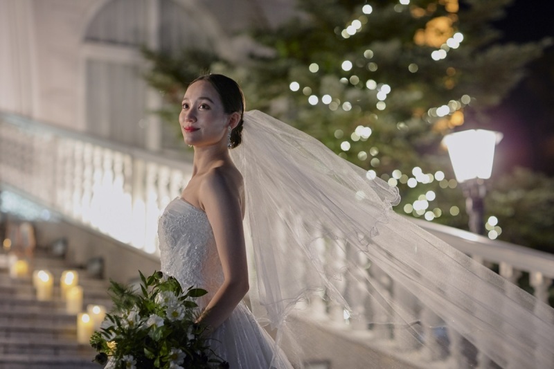 【ナイトチャペルフォト】上質ウェディングドレス×タキシード【レタッチ済20カットデータ付き】