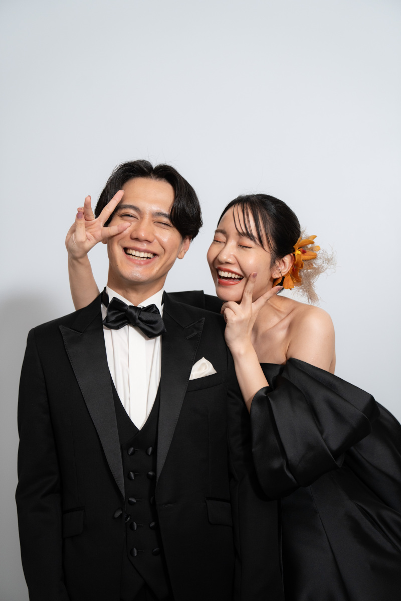 【大切なご家族との集合写真に!】ファミリーフォト◆シンプル撮影プラン【1ポーズ台紙付き・純白の大聖堂・館内撮影】