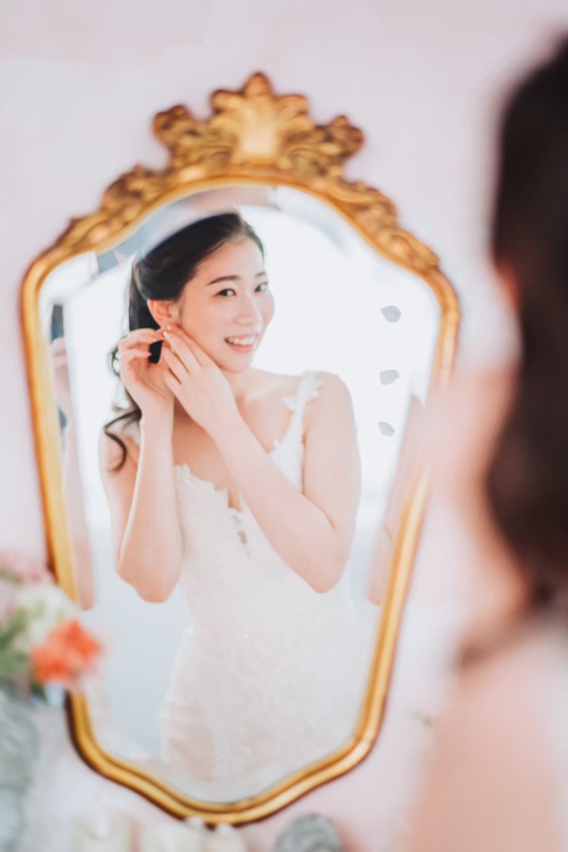 鏡の前でのお支度ショット♪