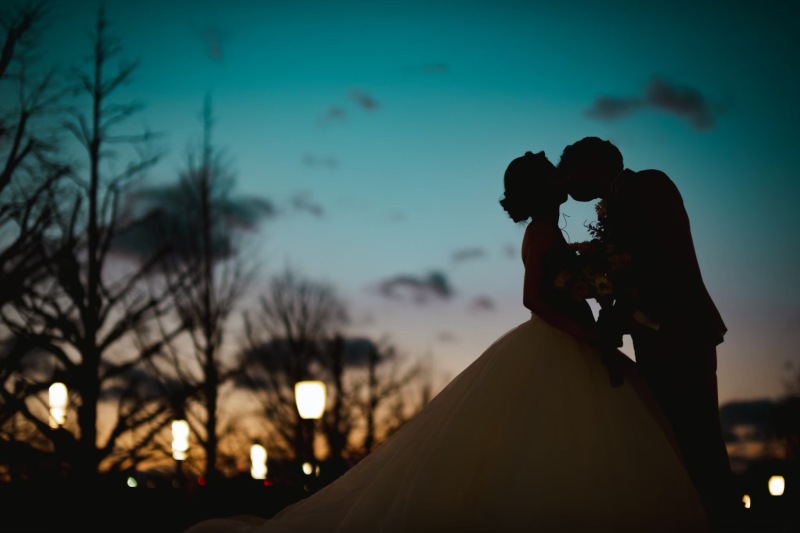 日が落ちてからのシルエットショット!!