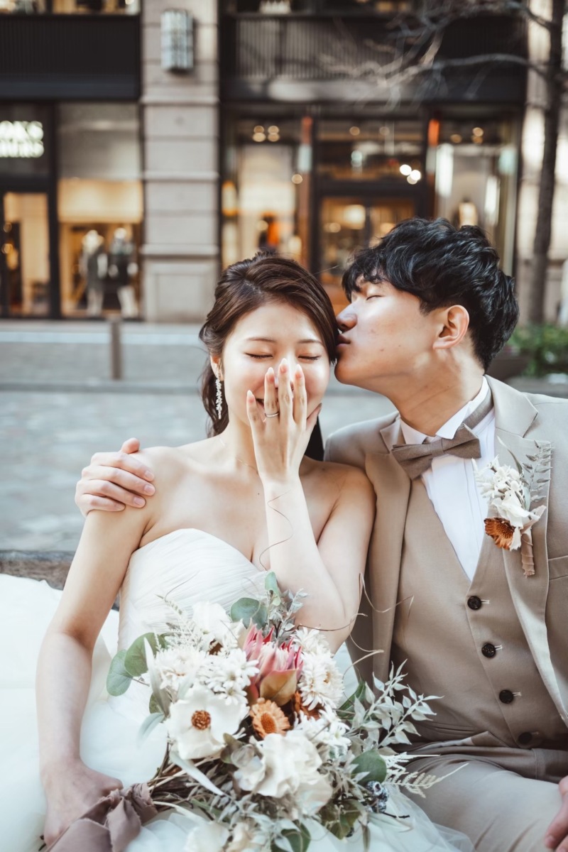 仲通りのベンチで撮影♪