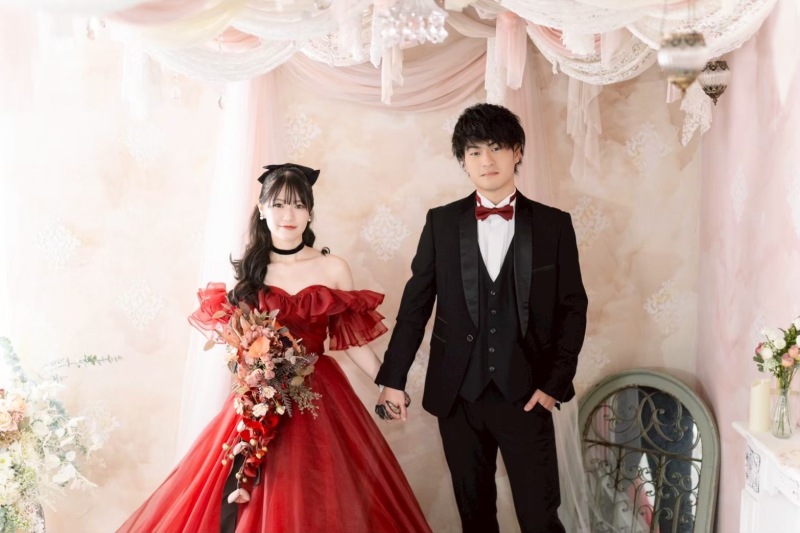 レッド&times;ブラック