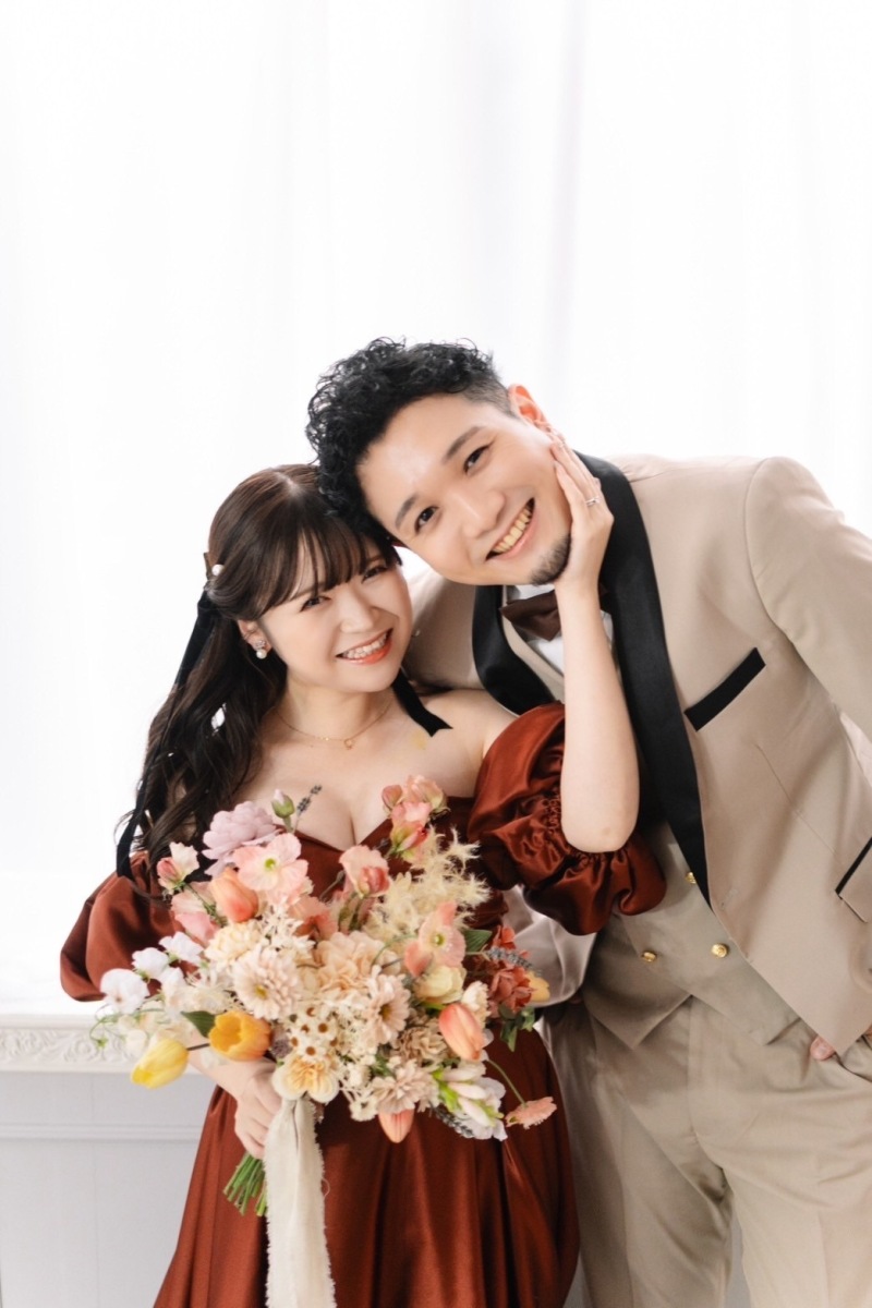 手を添えて、、、♡