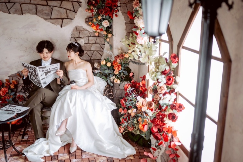 Newsflash: We’re in Love