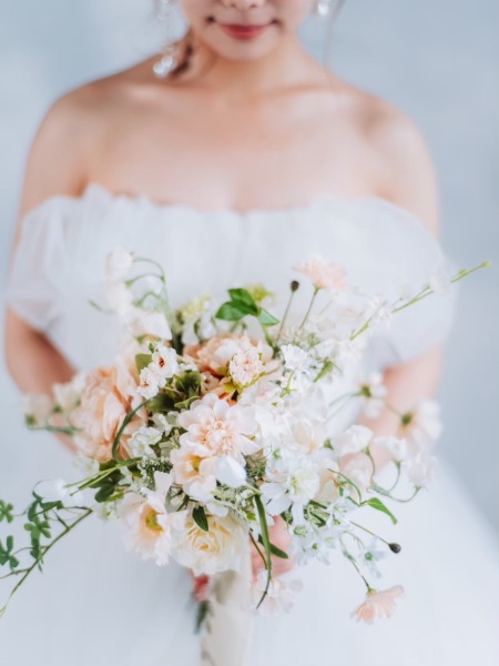 ブーケをメインにしたイメージフォトも♪