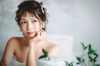 一枚一枚を丁寧にレタッチ。