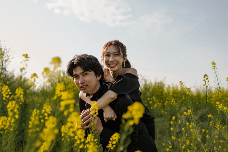 菜の花畑に移動！