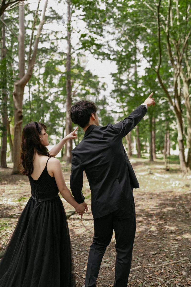 何かを発見！？