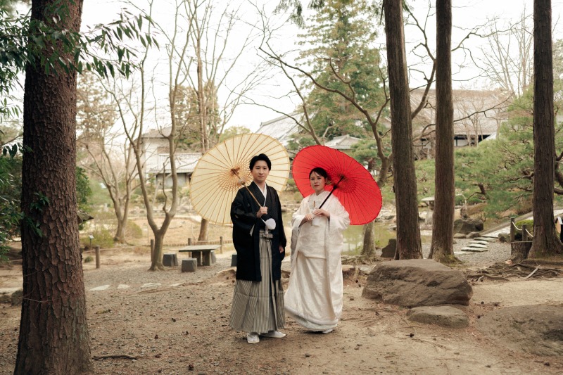 【MOMENT オリジナル 】和装ロケフォト＋スタジオ20カット⭐︎どちらの写真も両方欲しい方におすすめ！（データ220カット）