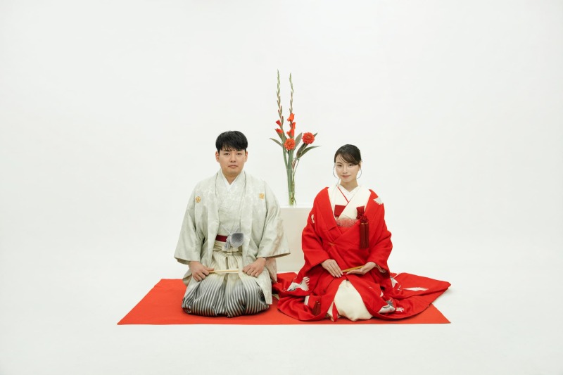【平日限定・土日祝料金なし】和装＋洋装2着の仙台スタジオ前撮り｜データ120カット・ヘアチェンジ込