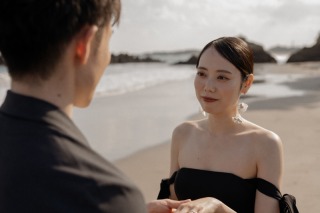 【写真も動画も大満足！】緑＆海でムービー＆フォトプラン♢ヘアメイク同行・ブーケ付き（データ150カット、動画60〜90秒納品）