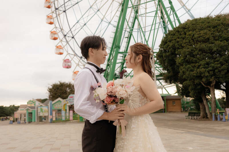 【当店人気No2】ドレス1着＋ロケーション2箇所プラン（データ200カット保証、美容、小物、移動費込み）