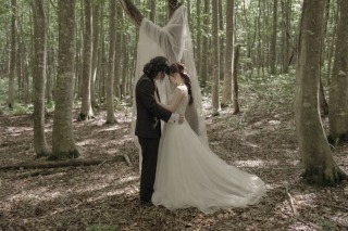 【秋撮影限定】紅葉で秋しかできないフォトウェディング/80カット