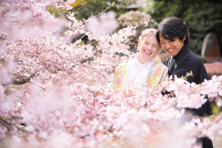 満開の桜に祝福された神前挙式♡