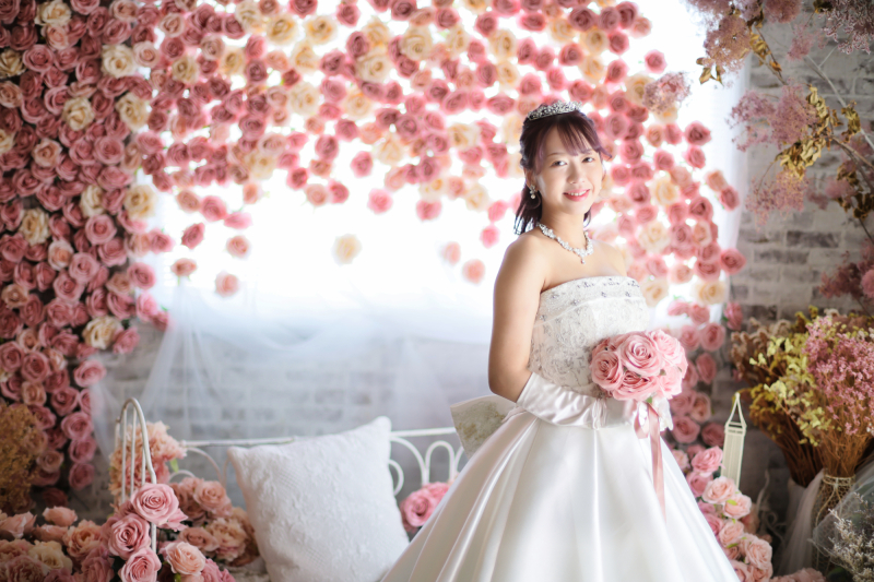 薔薇のように可憐なご新婦様♡