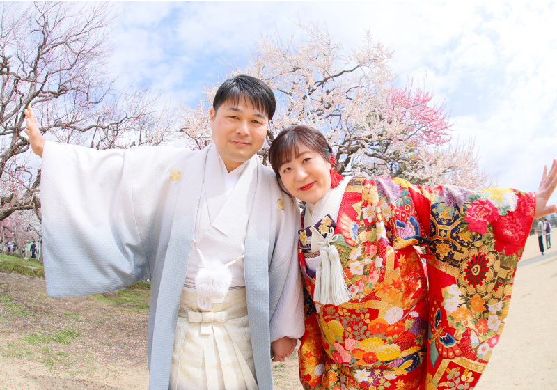 梅と青空とお2人♡