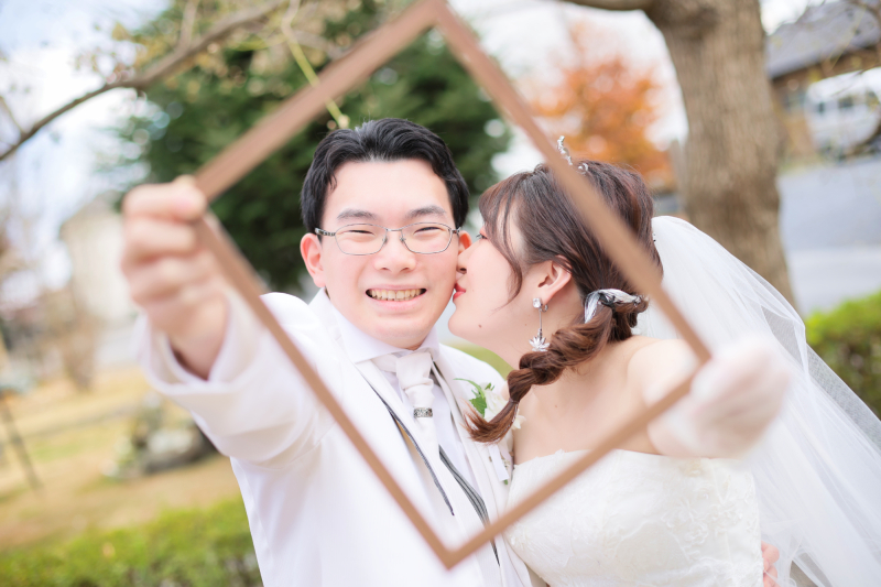 おふたりの瞬間をフレームに閉じ込めちゃいました♡