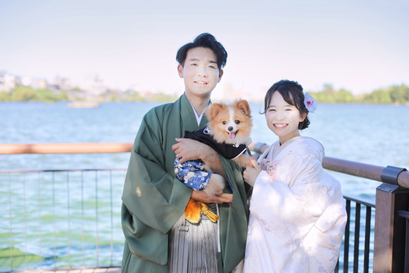 わんちゃんも和装のお衣装を着て皆様お揃いも素敵です