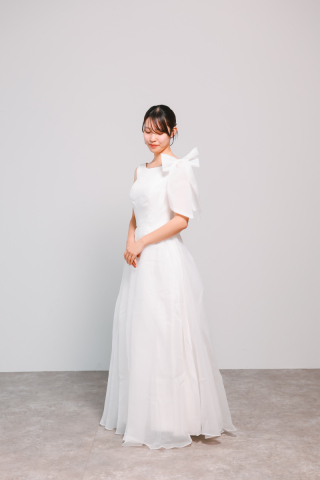 ふんわりリボンドレス