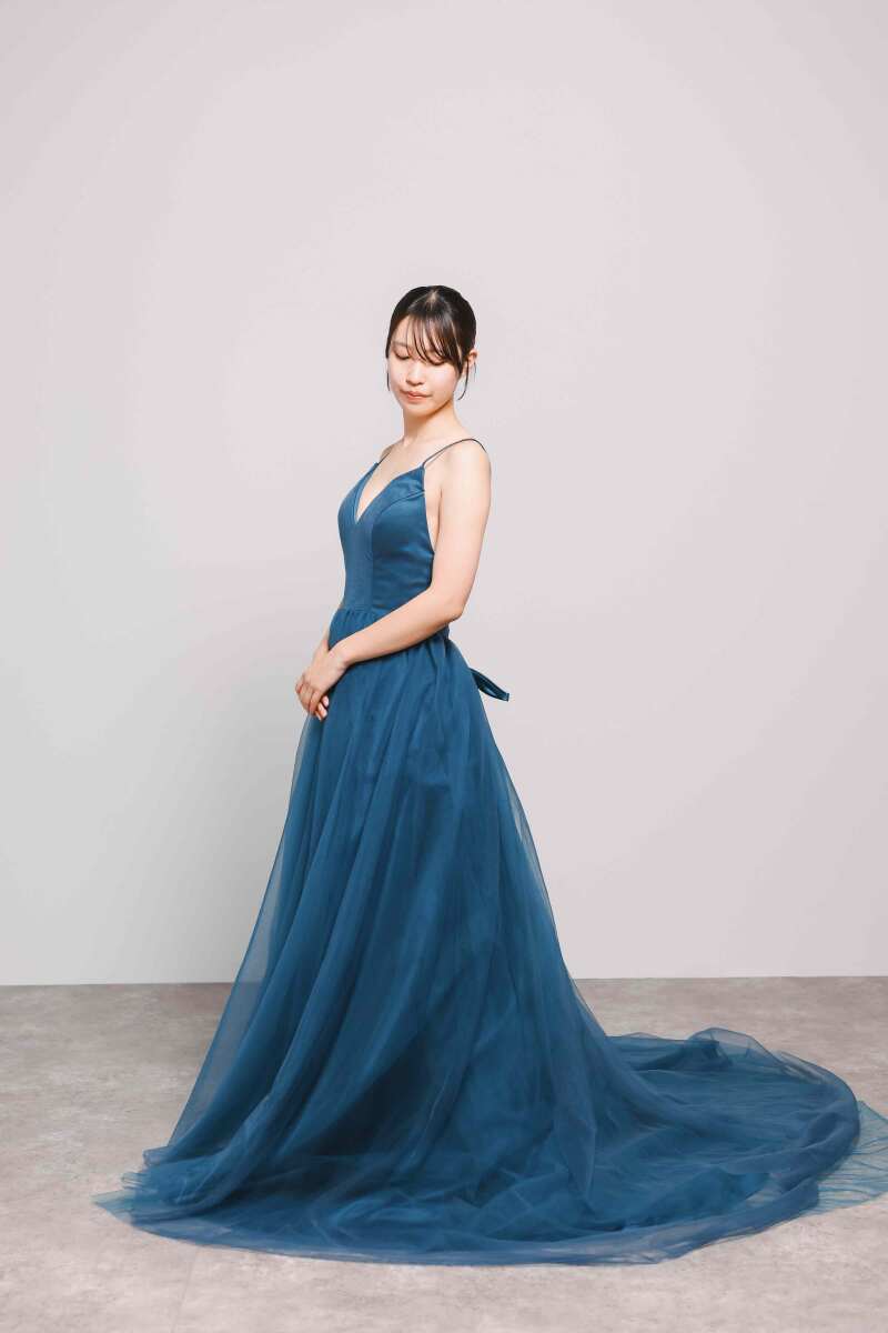 ブルーチュールドレス