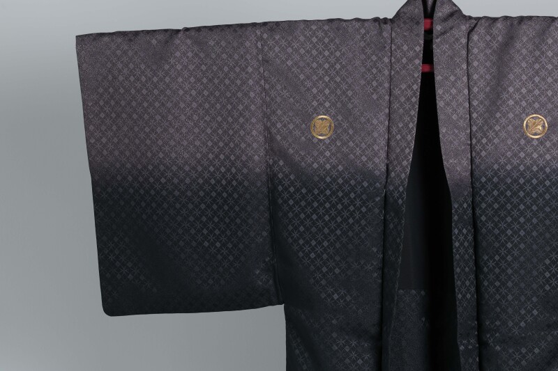 黒グラデ（金紋）