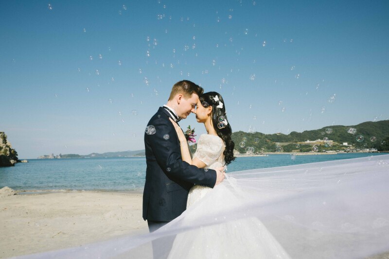 ベールでダイナミックに