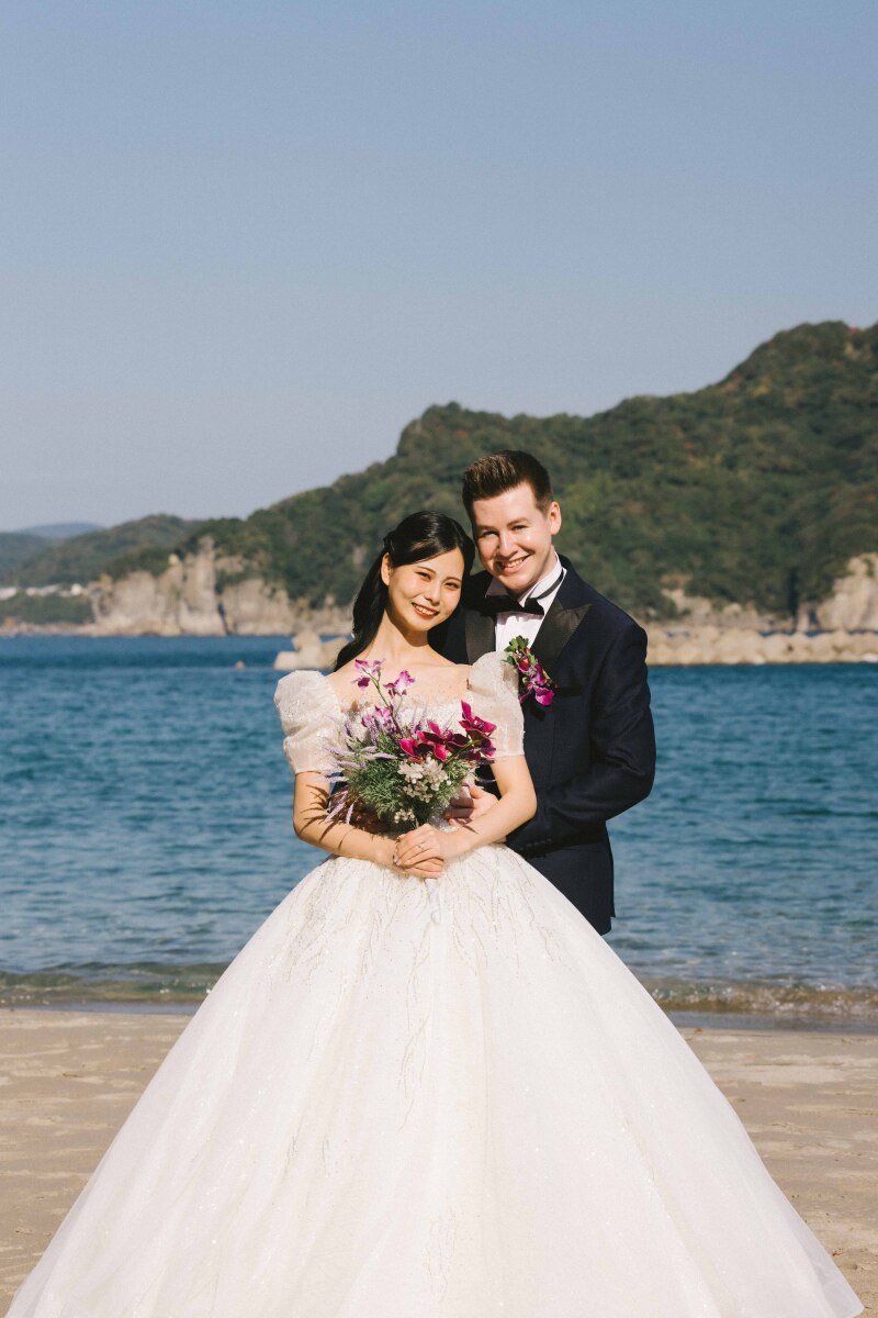 ウェディングドレスに衣装チェンジ