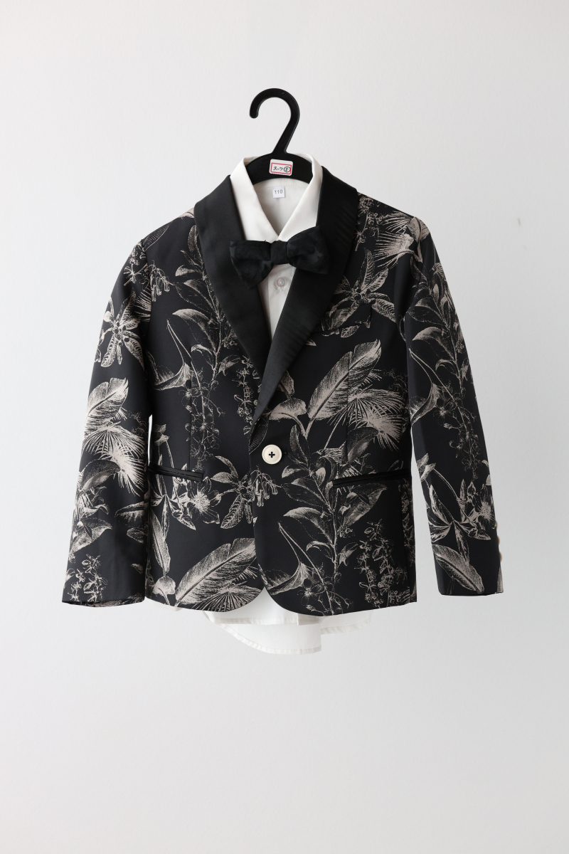 豊富な子供用フォーマル衣装で特別な日を彩る