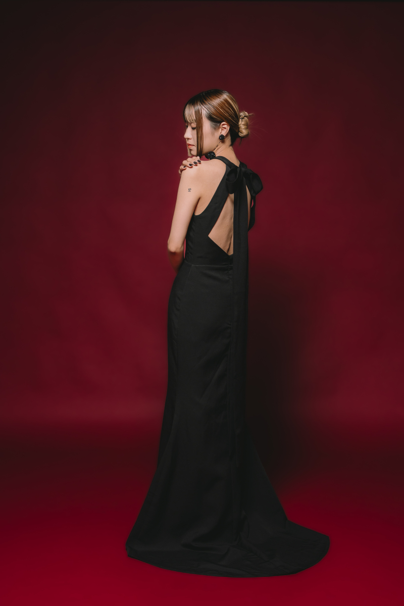 【ソロウェディングフォト スタジオ】◎ヘアメイク付き◎データ100カット納品